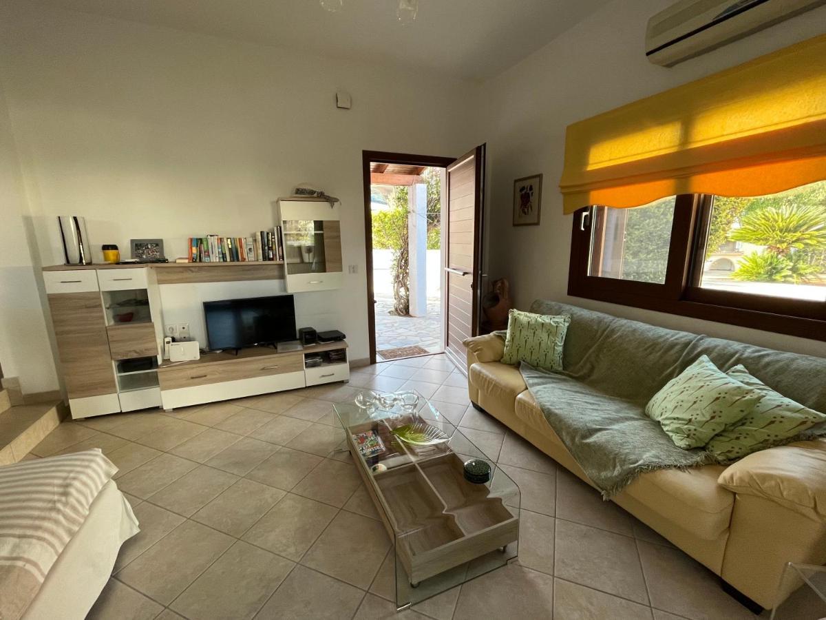 Porto Hydra - Villa Mirani إرميوني المظهر الخارجي الصورة