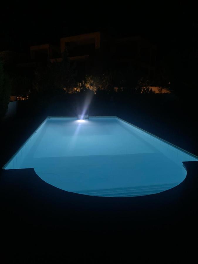 Porto Hydra - Villa Mirani إرميوني المظهر الخارجي الصورة
